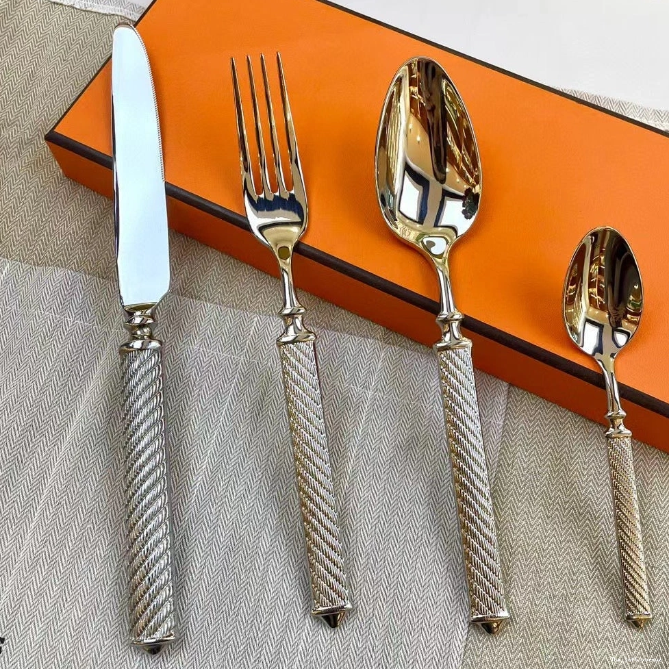 SET 3.0 CUTLERY HERMES CUSTOM 0810